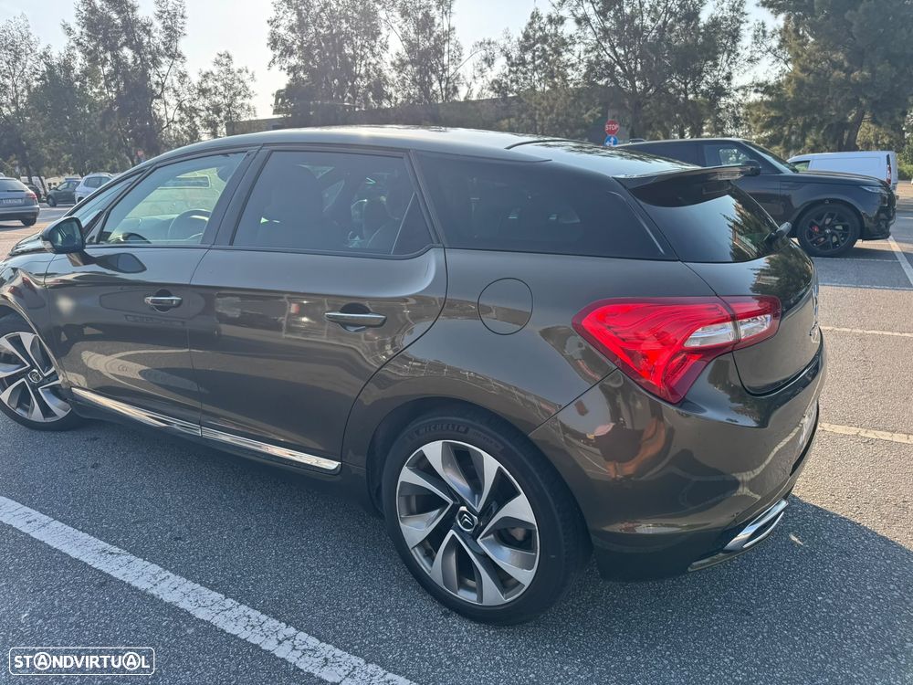 Citroën DS5 2.0 HDi So Chic - 3