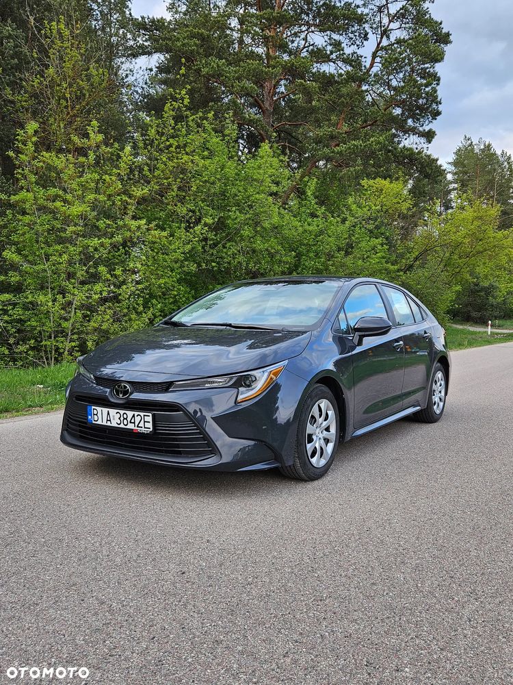 Toyota Corolla - 2