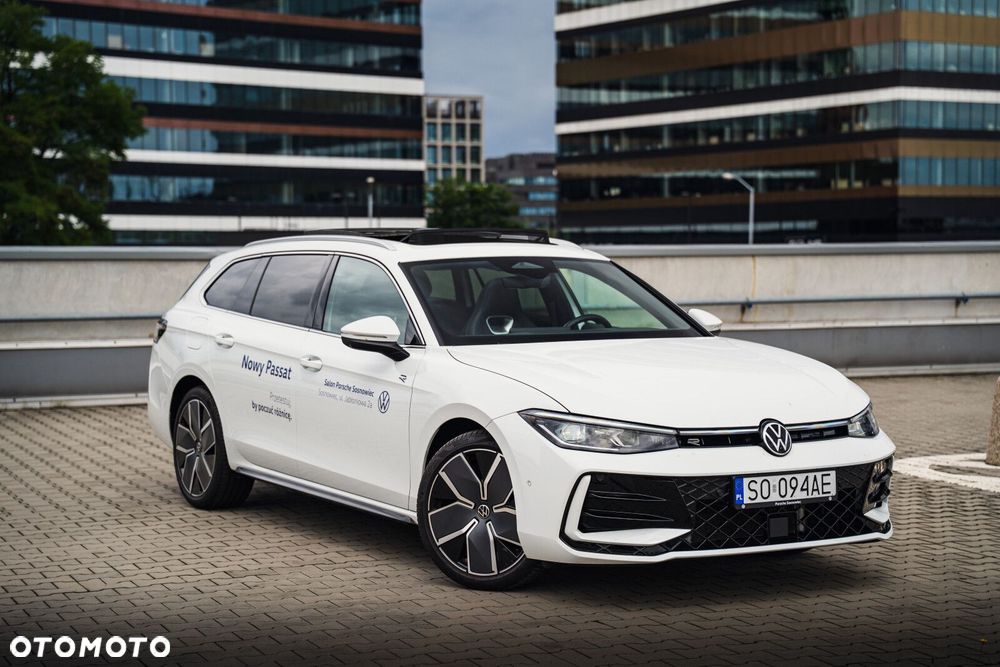 Volkswagen Passat - 12