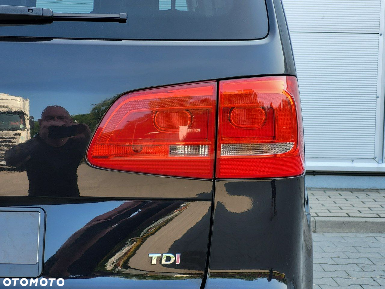 Volkswagen Touran - 13