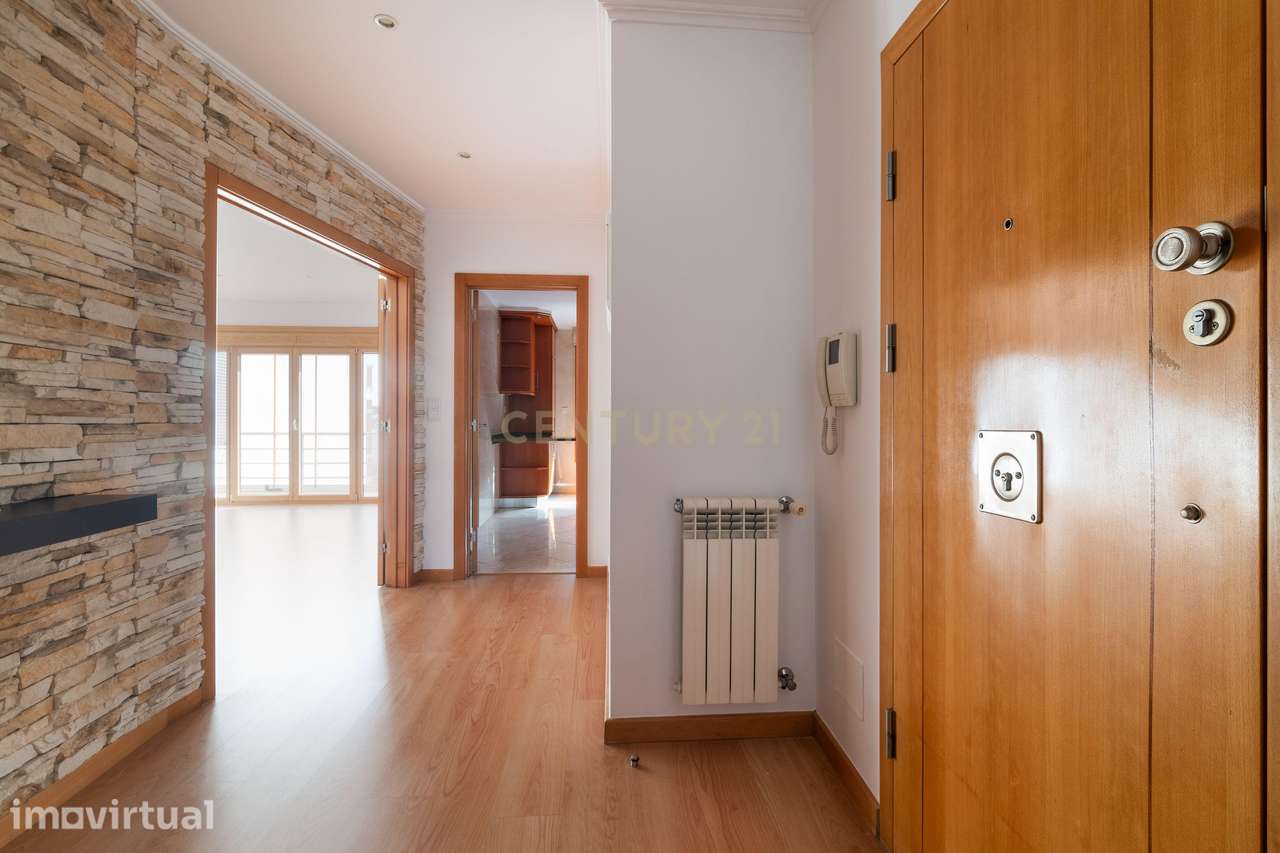 EXCELENTE APARTAMENTO T3 NAS COLINAS DO CRUZEIRO, ODIVELAS - Grande imagem: 4/49