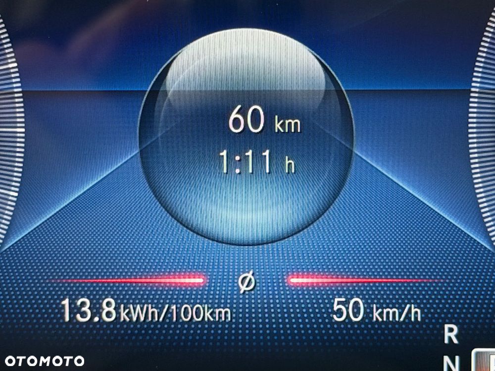 Mercedes-Benz EQB 250 70.5kWh Progressive - 9