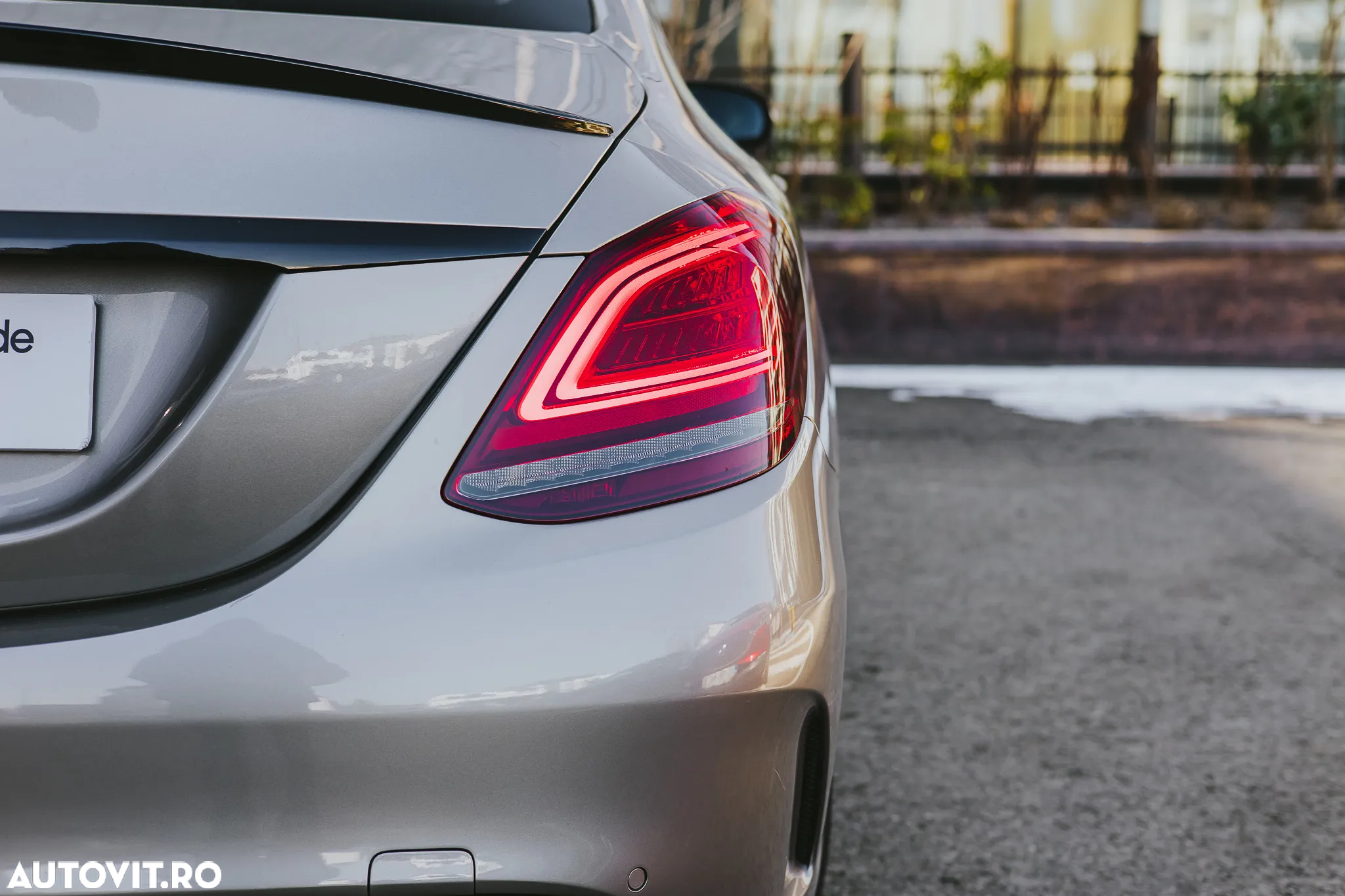 Mercedes-Benz C 300 9G-TRONIC AMG Line - 11