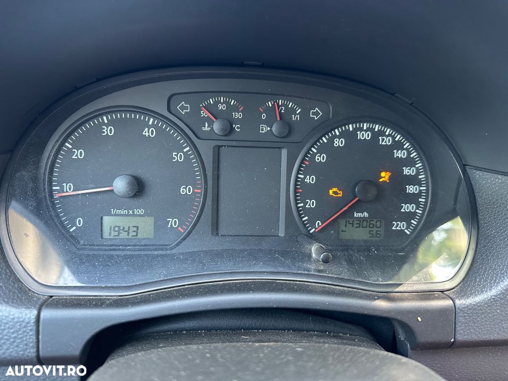 Volkswagen Polo - 9