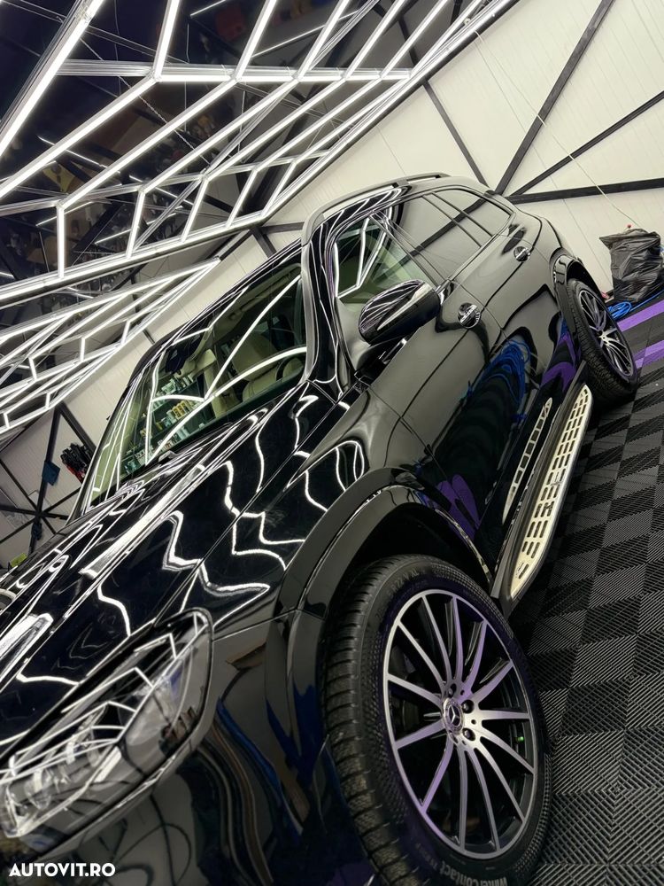 Mercedes-Benz GLS - 20