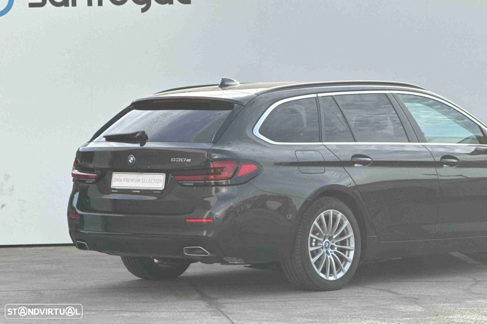 BMW 530 e - 10