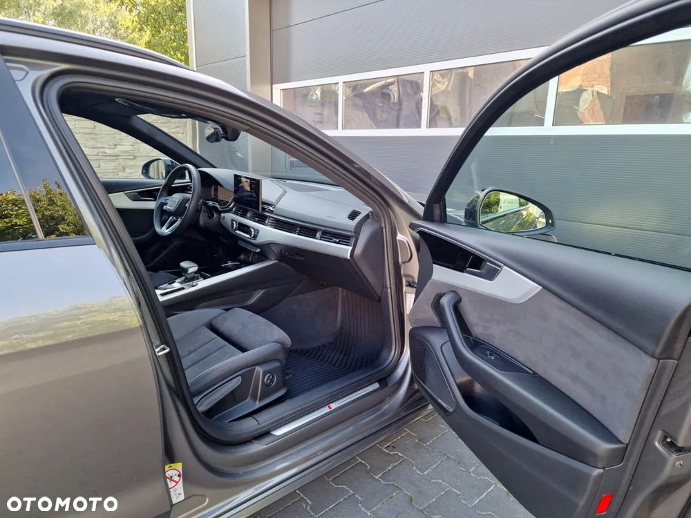Audi A4 Avant 2022