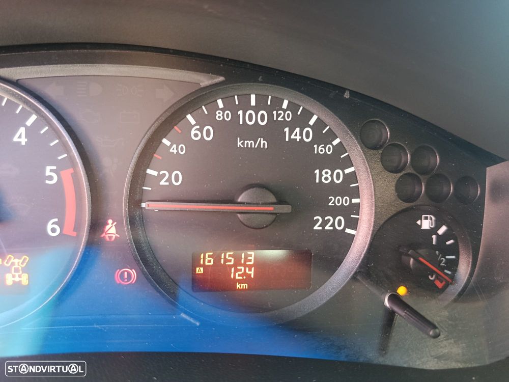 Nissan Navara 2.5 dCi CD LE 4WD - 16