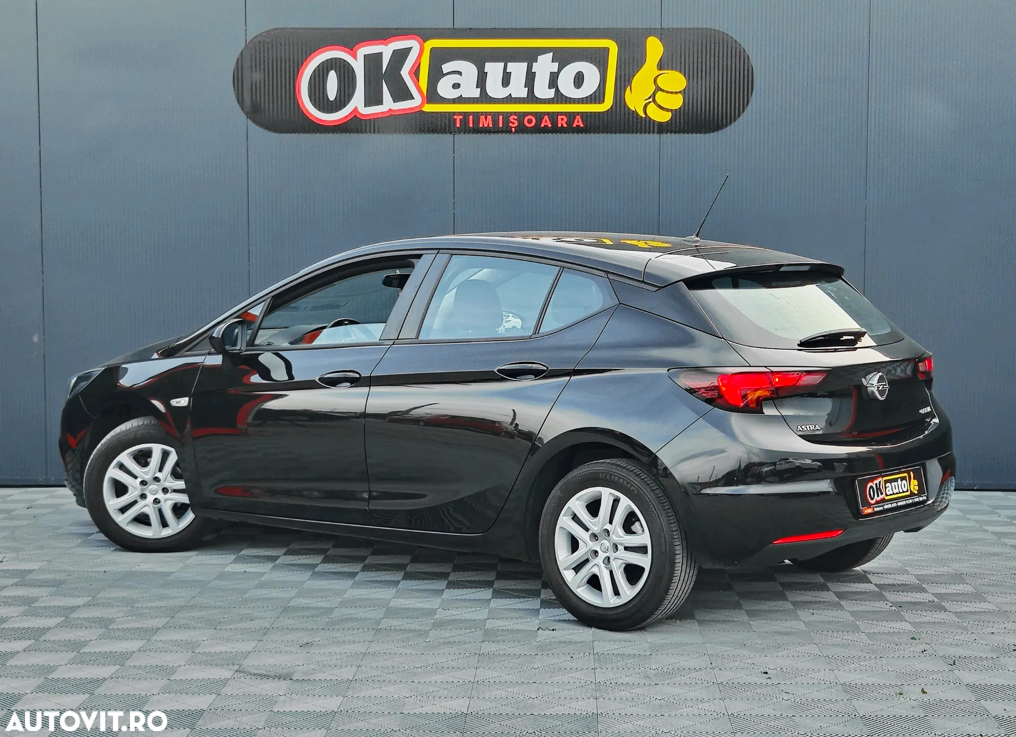 Opel Astra - 4