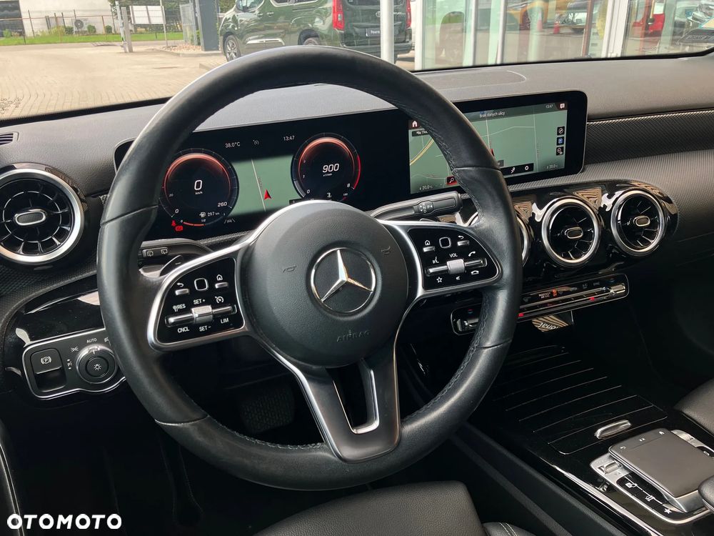 Mercedes-Benz Klasa A 200 Progressive 7G-DCT - 23