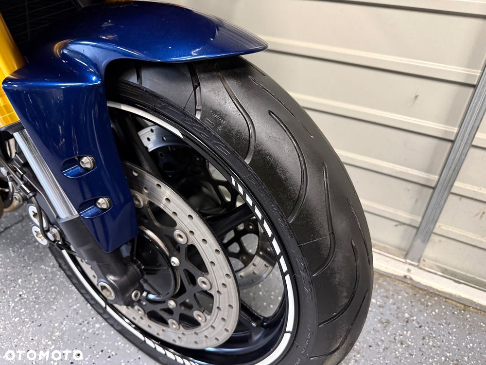 Yamaha FZ - 7
