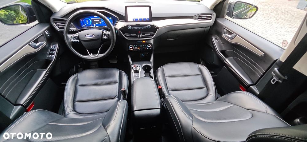 Ford Kuga - 13