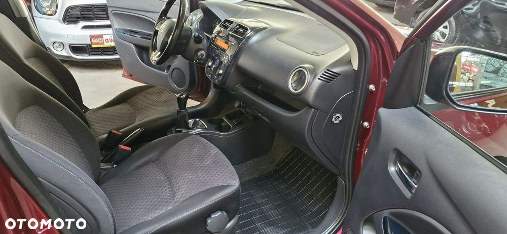 Mitsubishi Space Star - 14