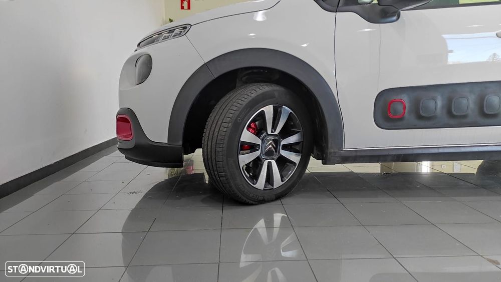 Citroën C3 1.2 PureTech Shine - 10