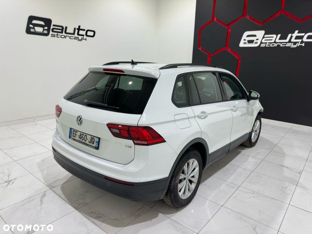 Volkswagen Tiguan - 29