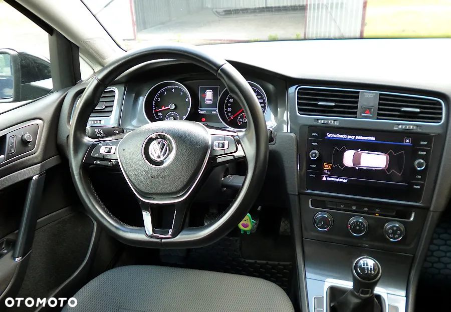 Volkswagen Golf 1.4 TSI BMT Comfortline - 8