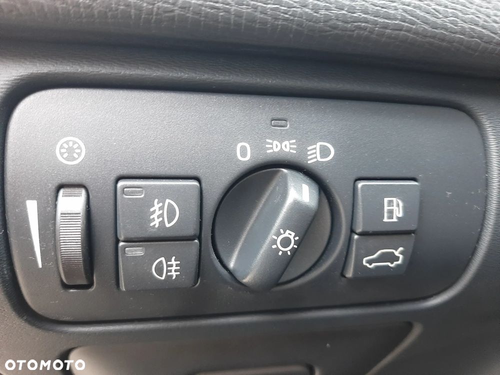 Volvo XC 60 - 18