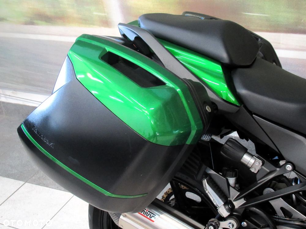 Kawasaki Ninja 1000 SX - 27