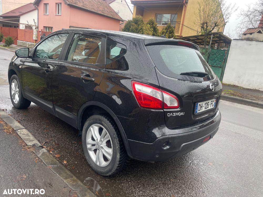 Nissan Qashqai 1.6 DCI 4 x 4 DPF Start/Stop acenta - 4