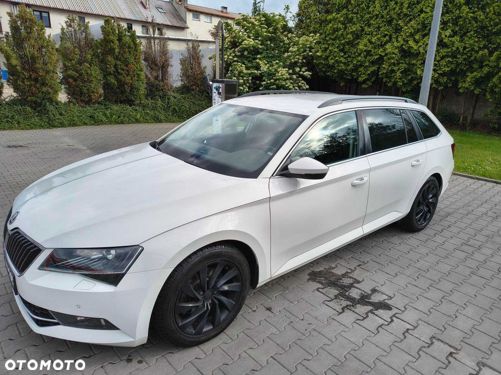 Skoda Superb - 1