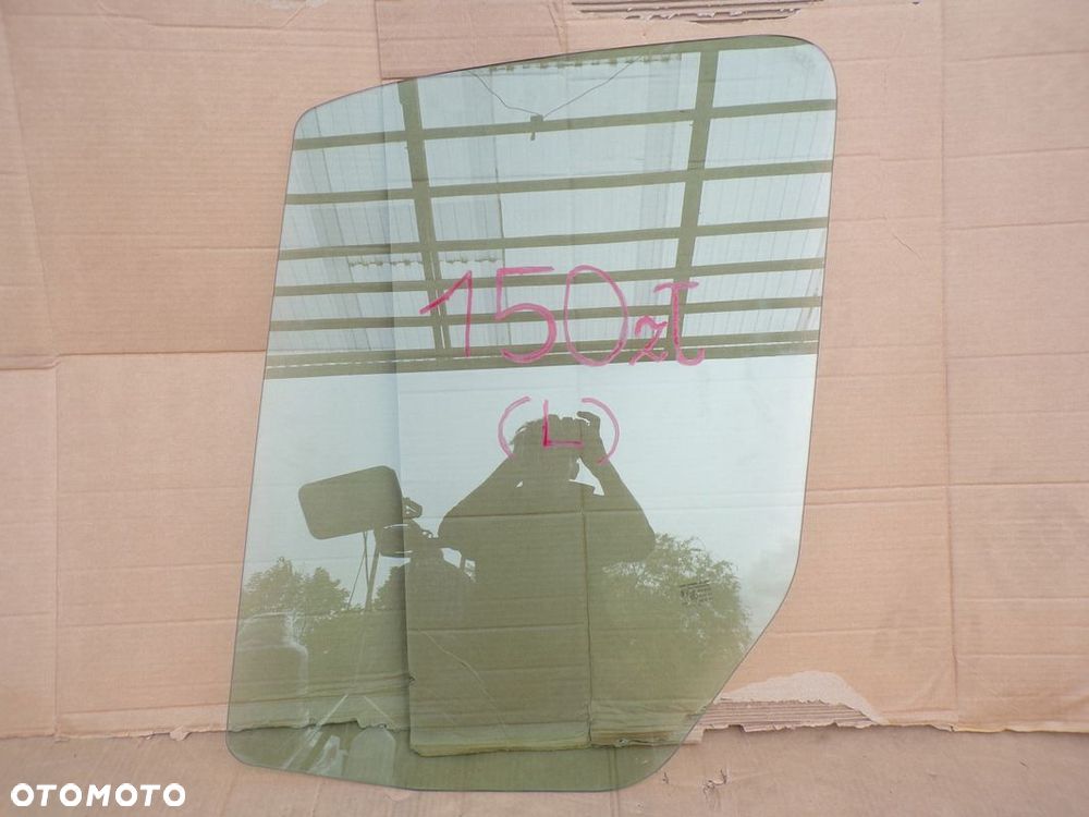 SPRINTER 906 VW CRAFTER szyba przednich drzwi lewych ZIELONA - 1