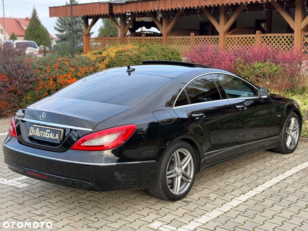 Mercedes-Benz CLS - 12