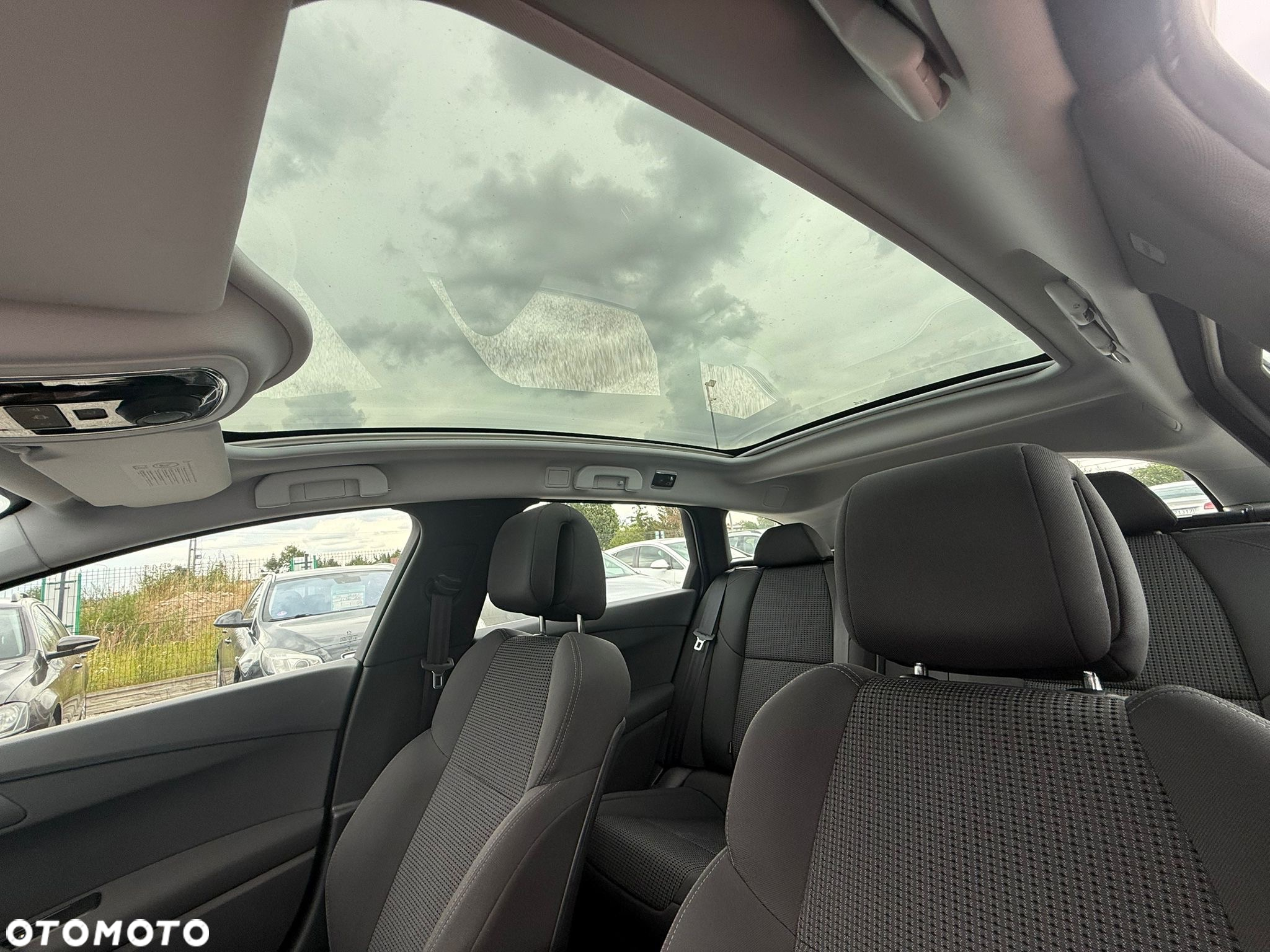 Peugeot 508 2.0 BlueHDi Allure S&S - 21
