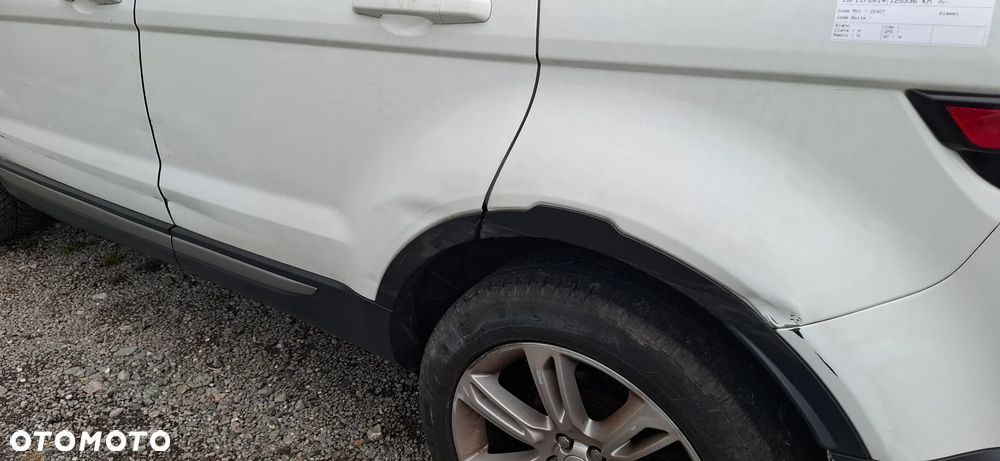 Land Rover Range Rover Evoque SD4 White Dynamic - 8