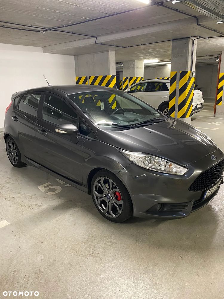 Ford Fiesta ST - 3