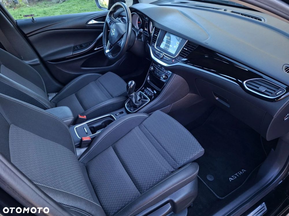 Opel Astra 1.4 Turbo Dynamic - 18