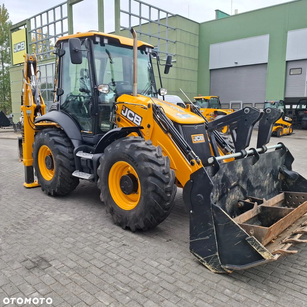 JCB 4CX PLUS AEC - 6