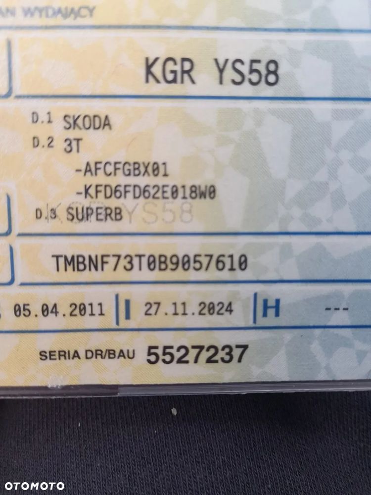 Skoda Superb 2.0 TDI Comfort DSG - 9