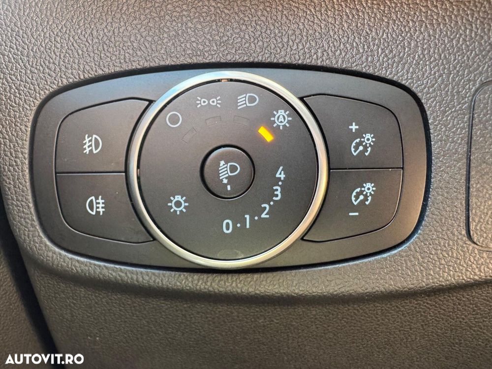 Ford Focus - 19