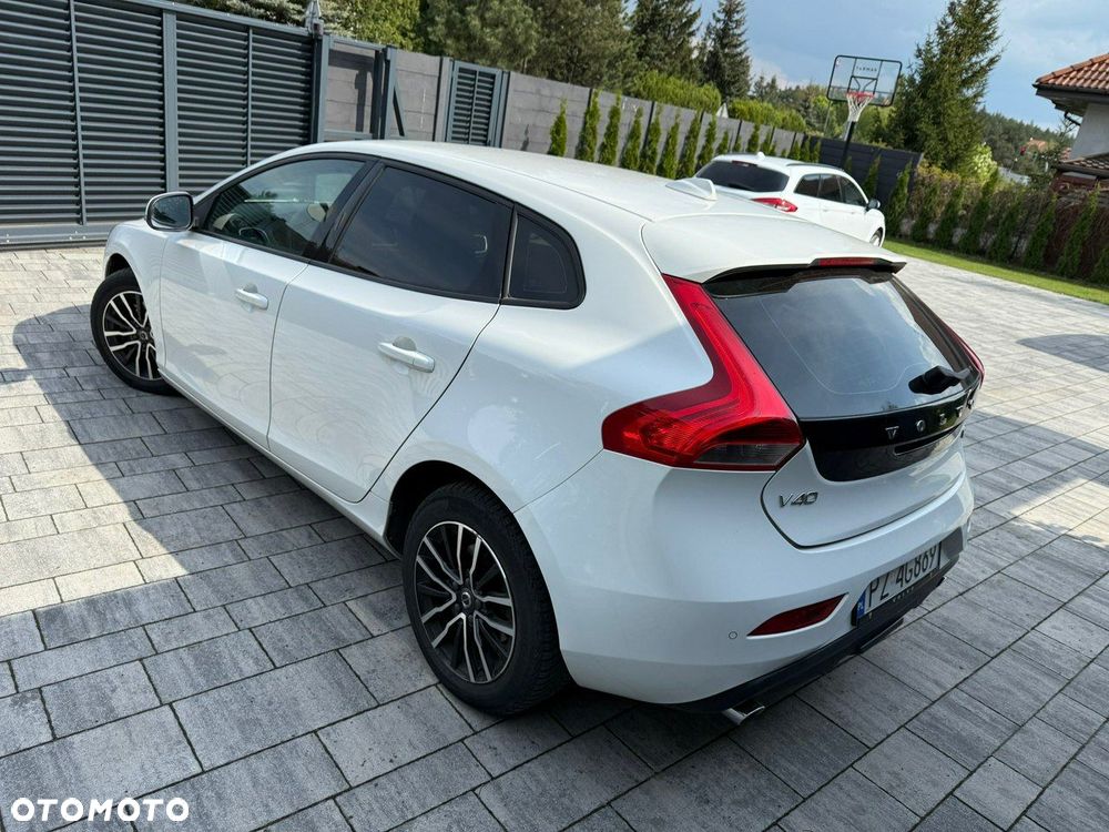 Volvo V40 - 3
