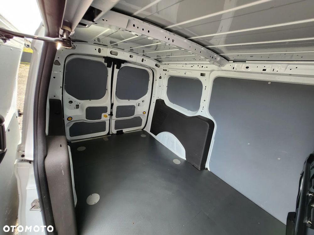 Ford Transit connect - 24