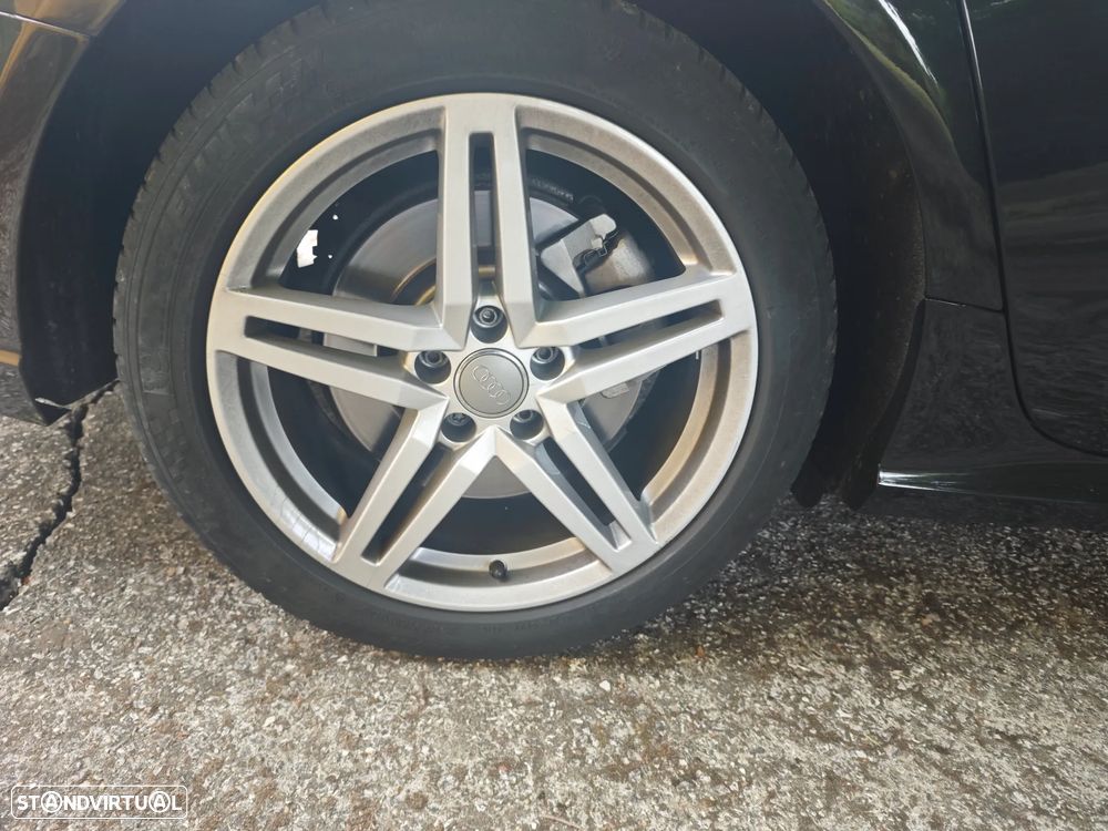 Audi A6 Avant 3.0 TDI V6 quattro Advance S tronic - 4