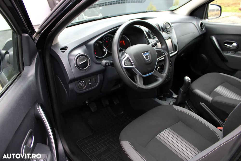 Dacia Sandero 0.9 Stepway - 4
