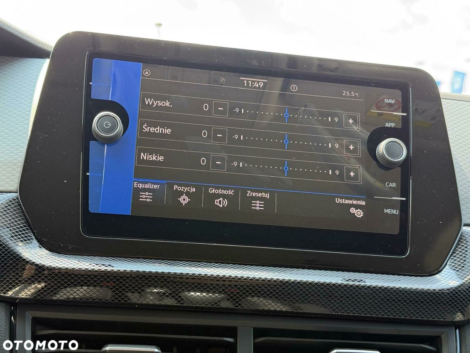 Volkswagen T-Cross - 17