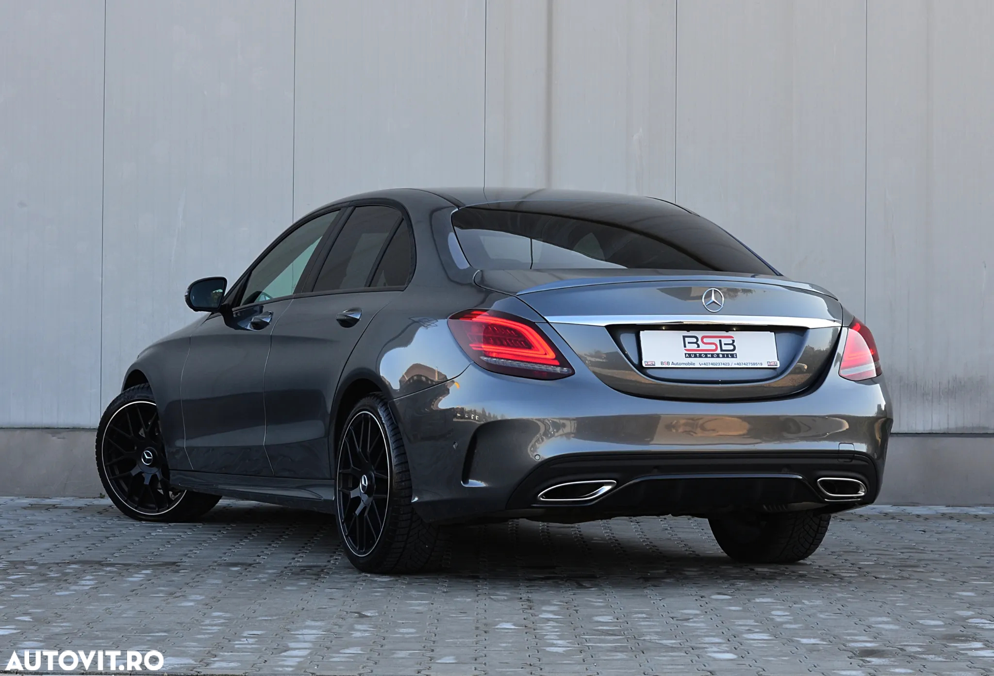 Mercedes-Benz C 200 4Matic 9G-TRONIC AMG Line - 5