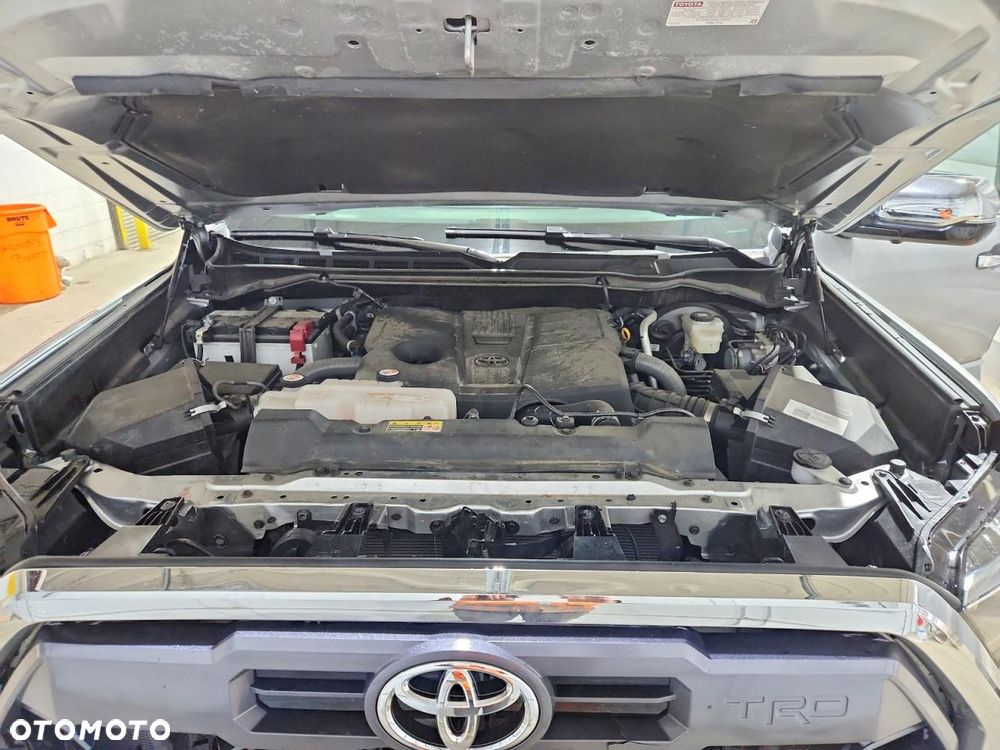 Toyota Tundra - 11