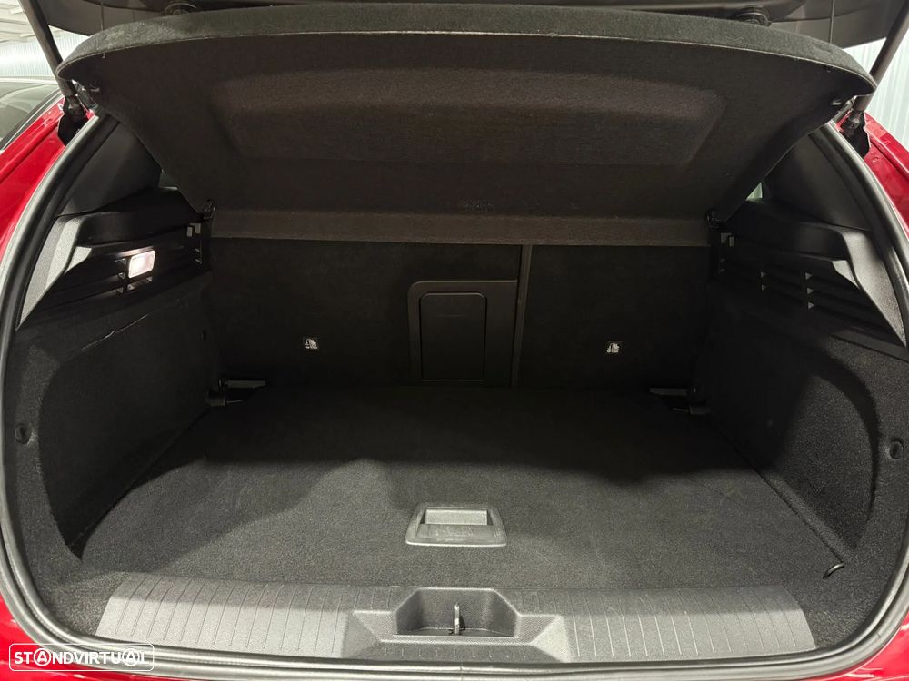 Opel Astra 1.5 D GS Aut. - 40