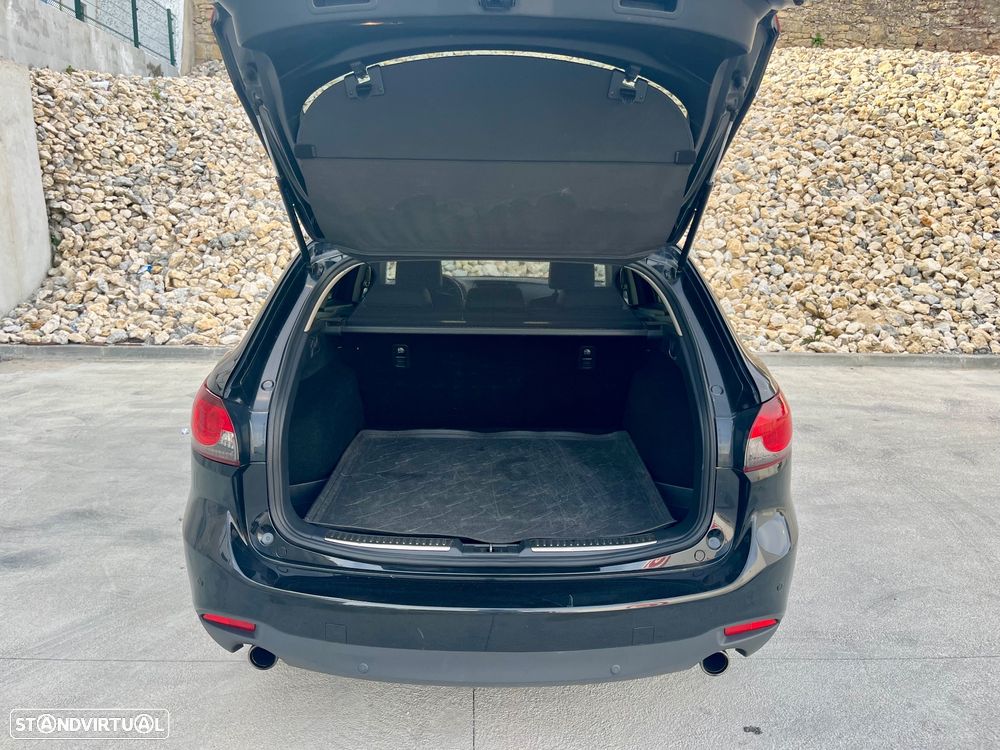 Mazda 6 2.2 SKY-D Excellence Navi - 4