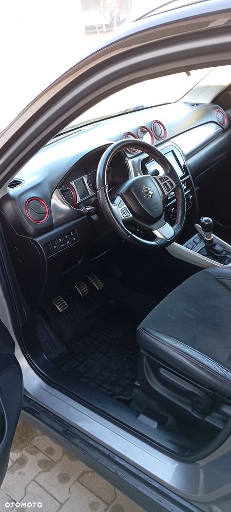 Suzuki Vitara 1.4 T Boosterjet S 4WD - 9