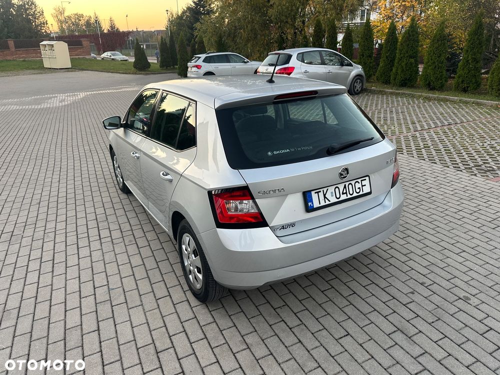 Skoda Fabia - 6