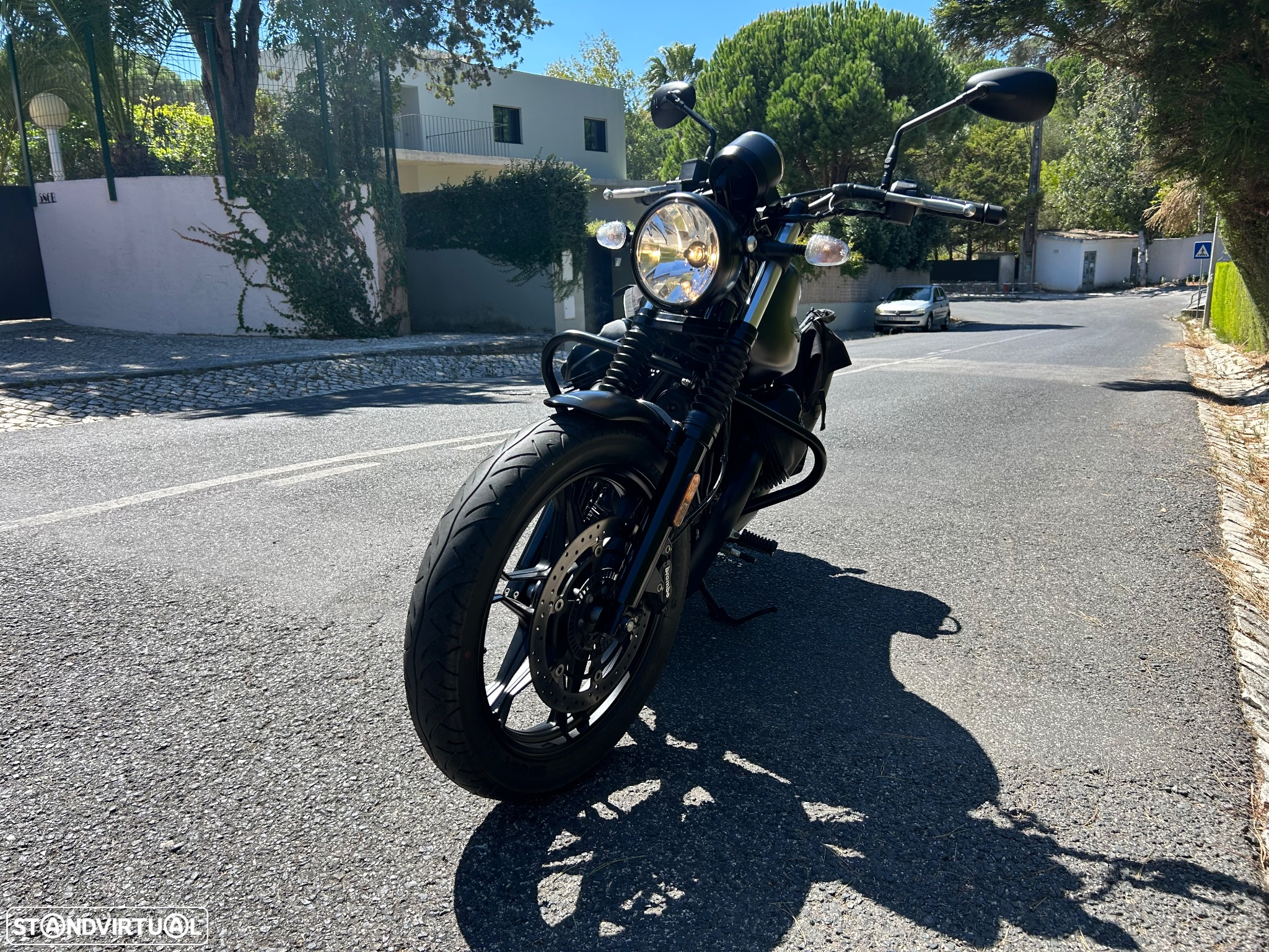 Moto Guzzi V7 ||| Stone - 9