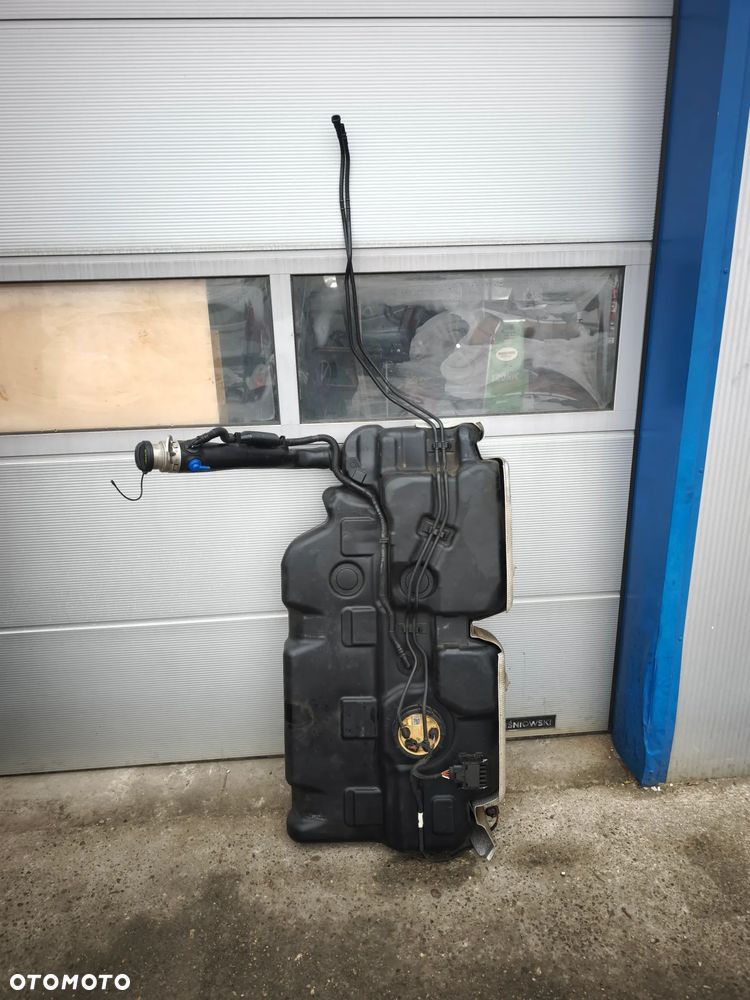 Zbiornik paliwa 2n0201021 VW Crafter II Man tge 16-26r kompletny - 1