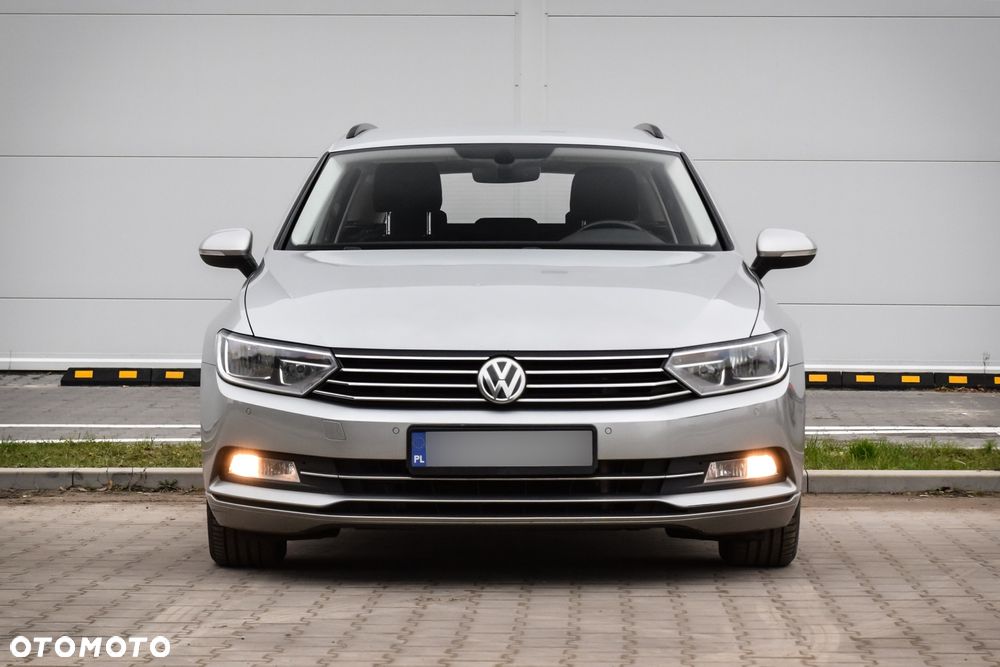 Volkswagen Passat 1.6 TDI (BlueMotion Technology) Comfortline - 2