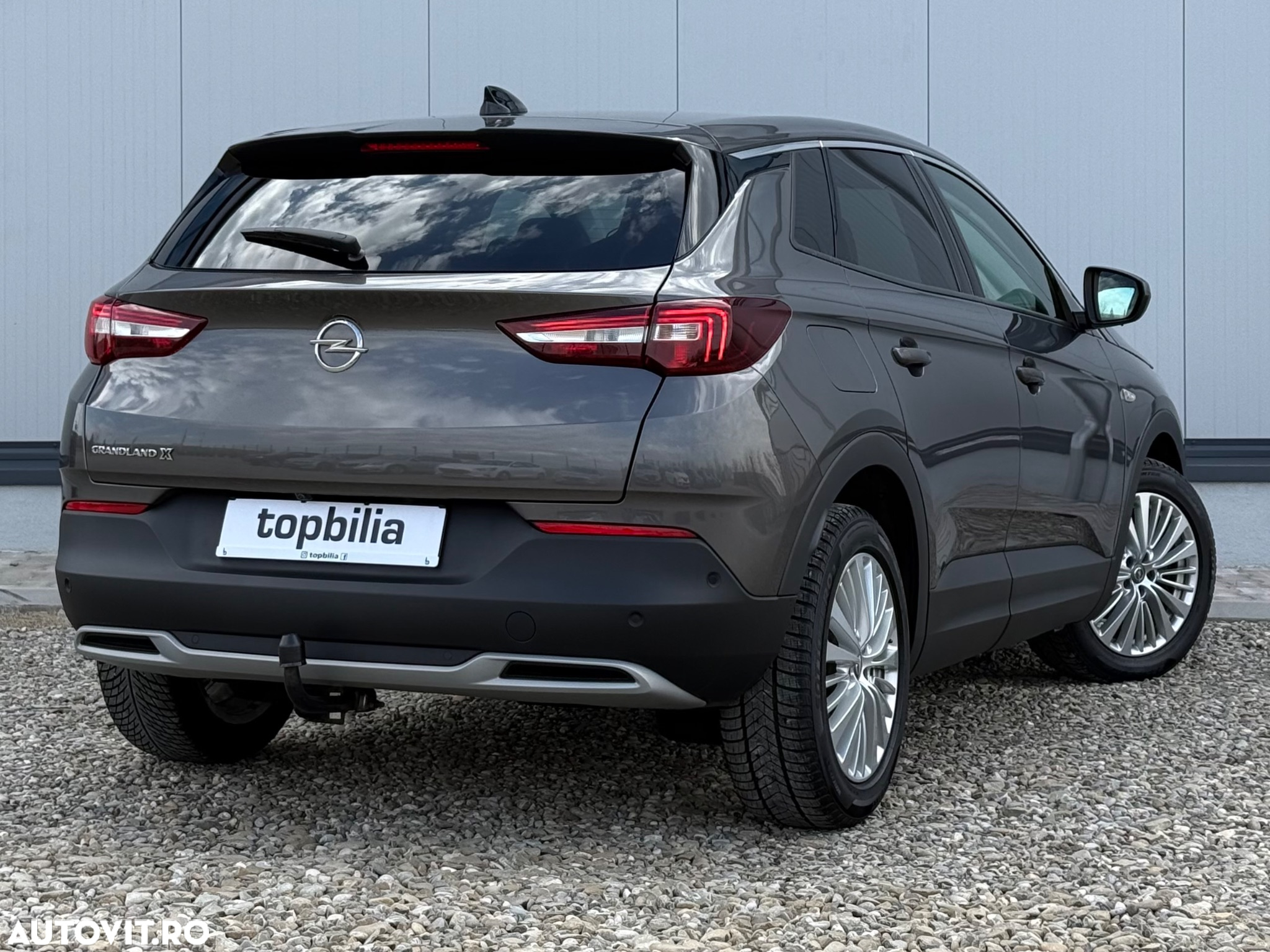 Opel Grandland X 1.5 START/STOP Aut. Innovation - 3