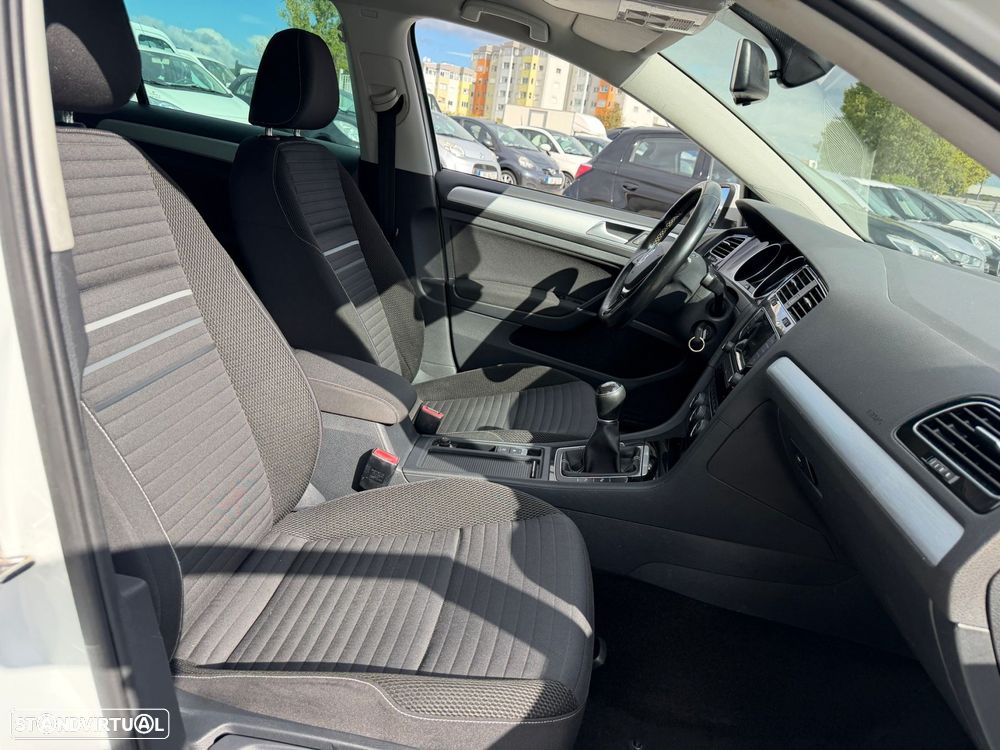 VW Golf 1.6 TDI BlueMotion Cup - 11