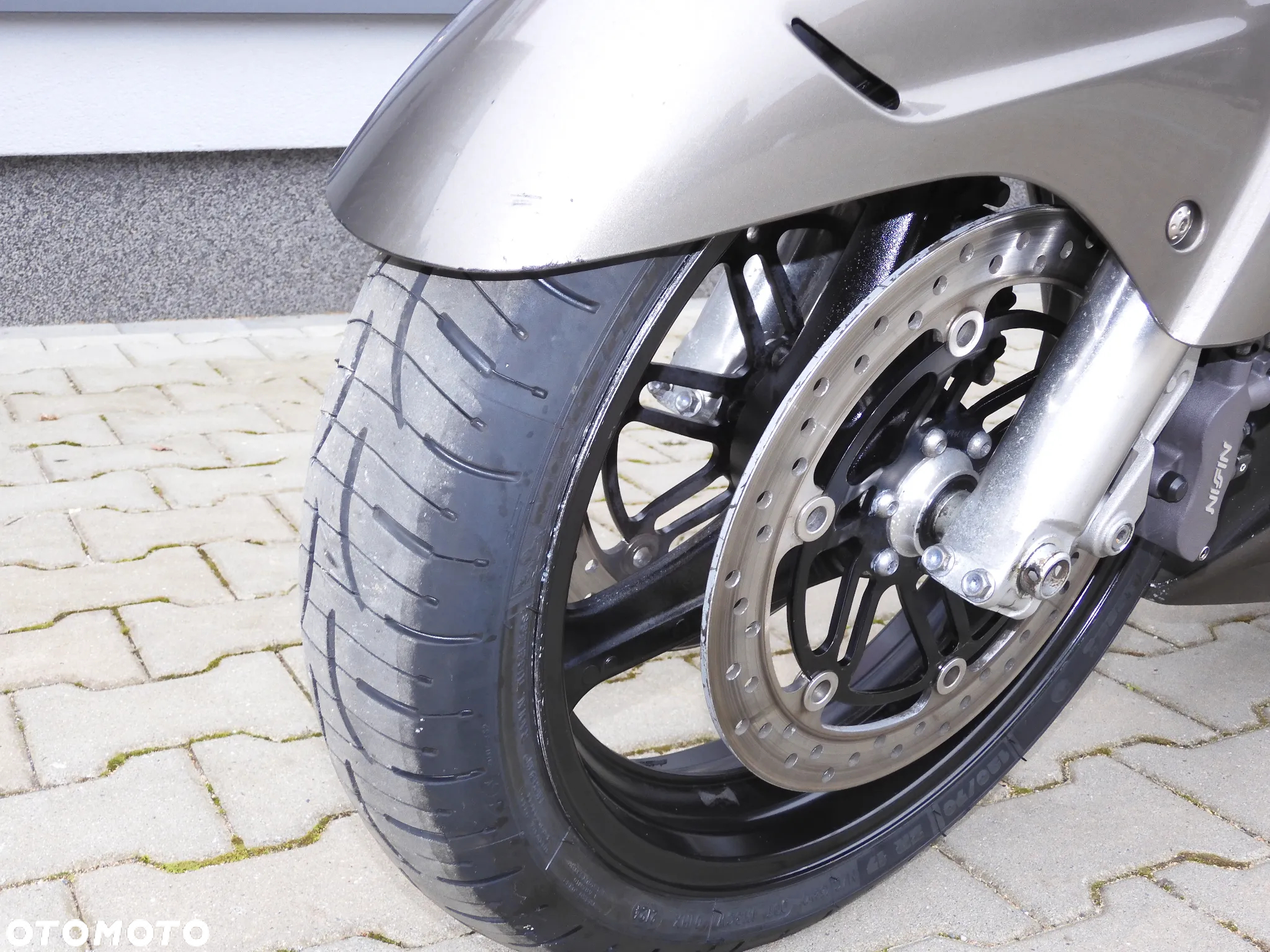 Honda CBR - 25